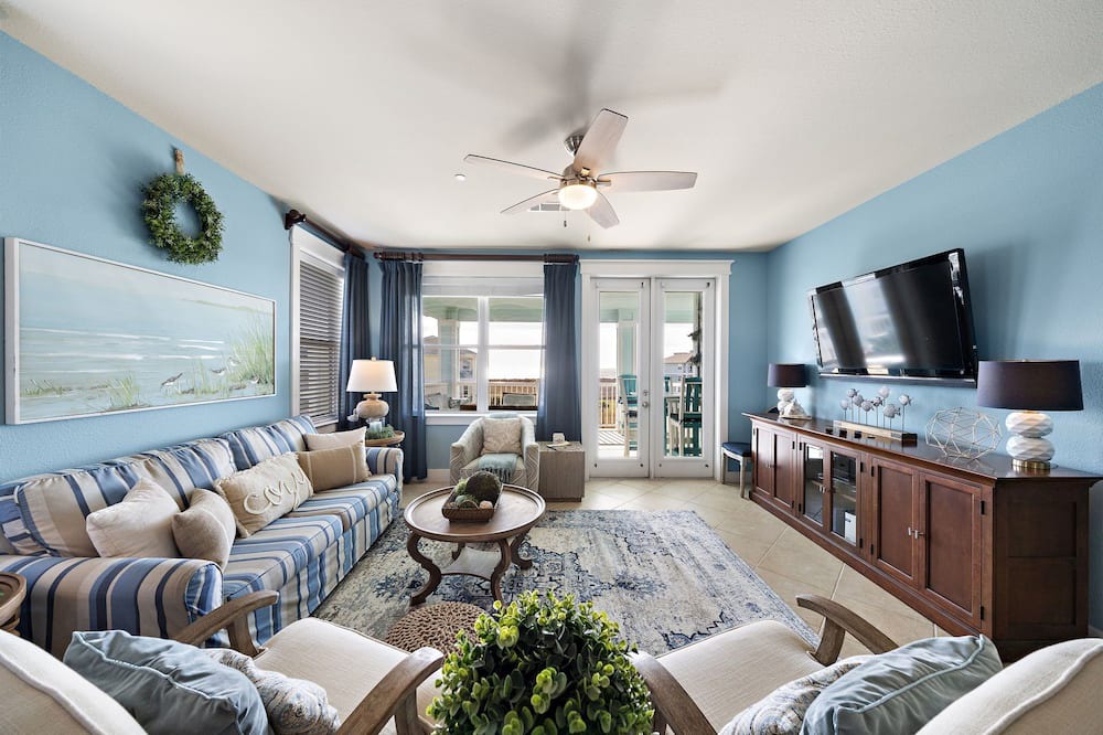 Photo of Bedroom in Red Fish Cove