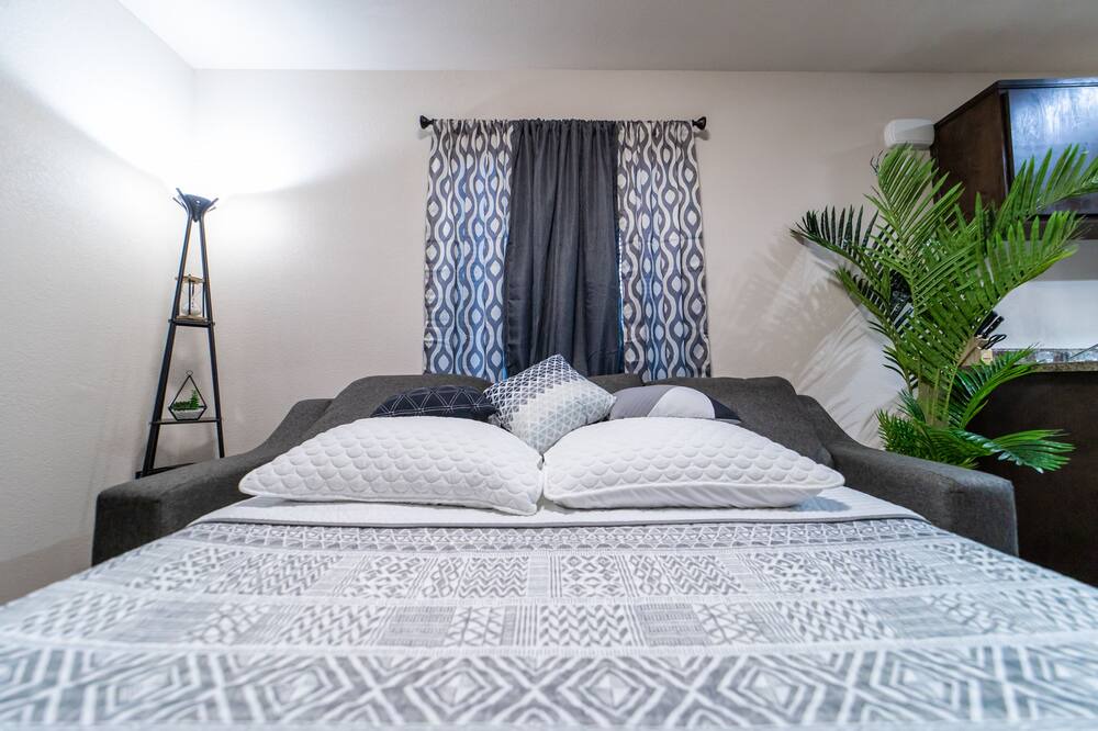 Photo of Bedroom in Yuma
