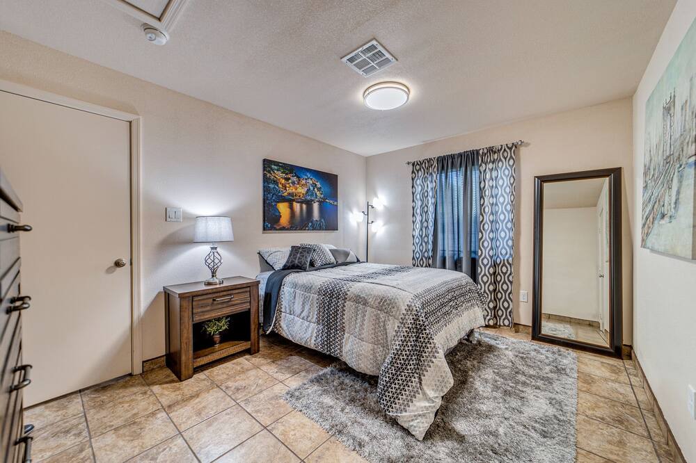 Photo of Bedroom in Yuma