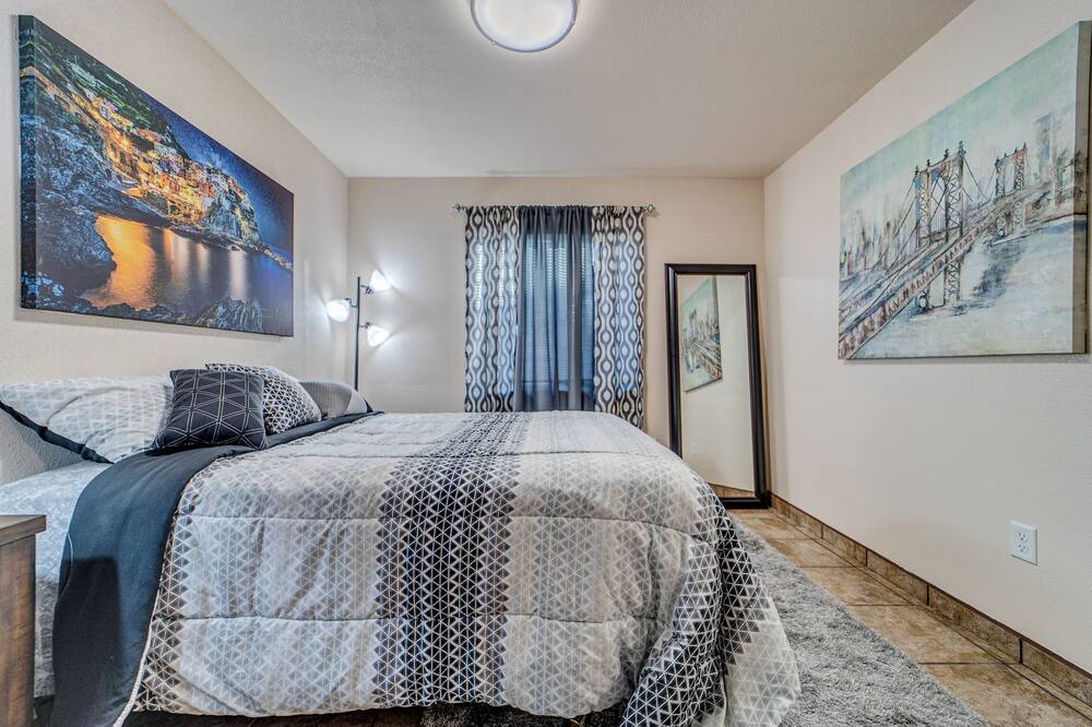 Photo of Bedroom in Yuma
