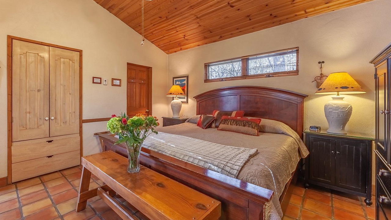 Photo of Bedroom in Taos