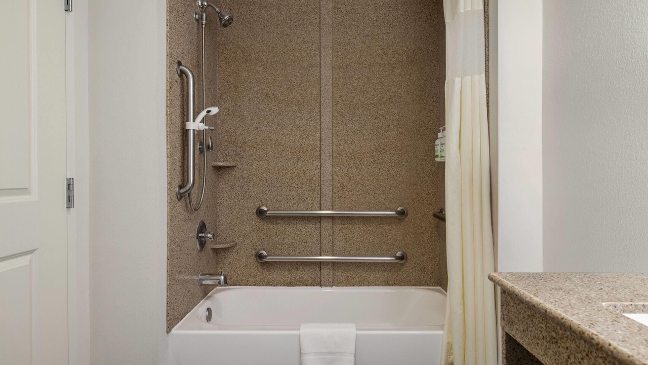 Photo of Bathroom in Ellendale
