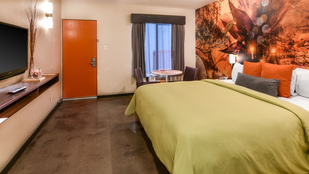 Photo of Bedroom in Burbank
