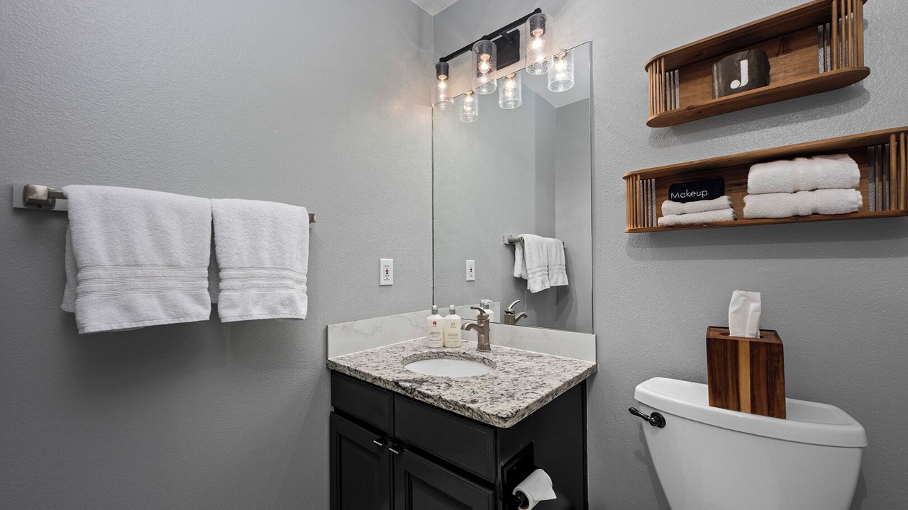 Photo of Bathroom in North Central Evergreen