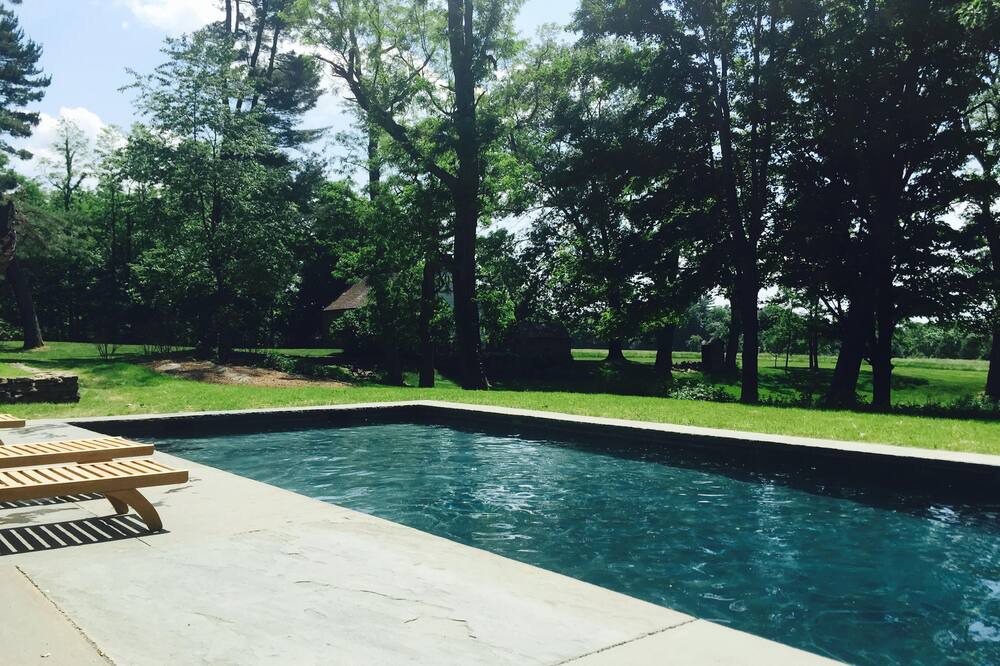Photo of Outdoor in Annandale on Hudson