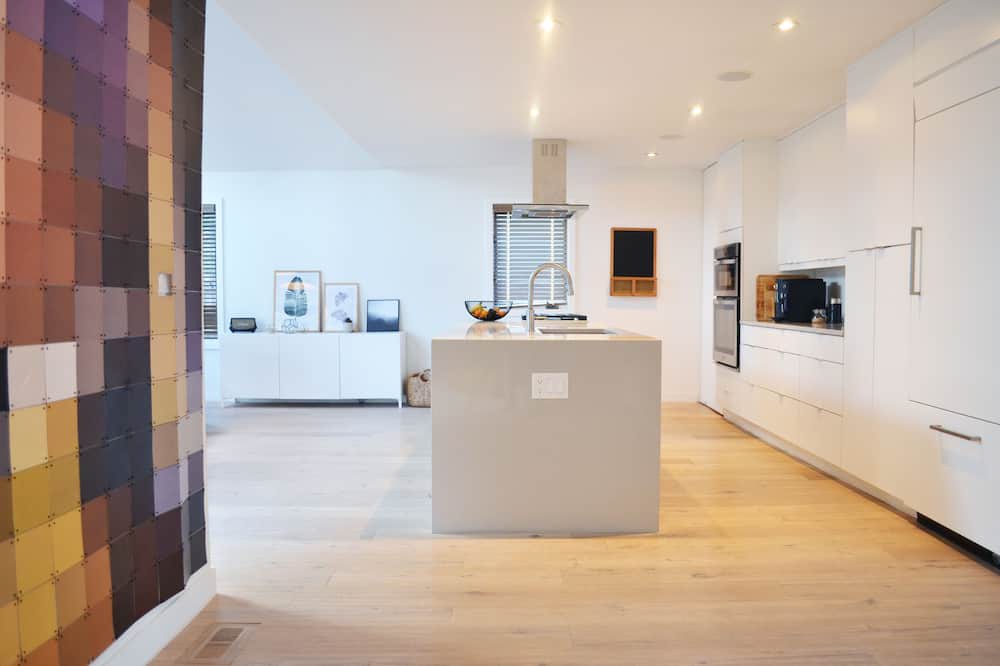Photo of Kitchen in Wonderland Lake