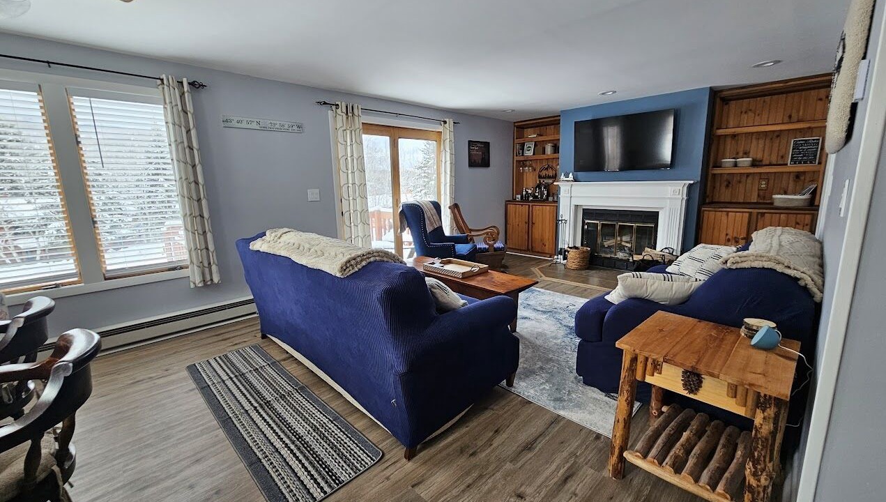 Photo of Livingroom in North Creek