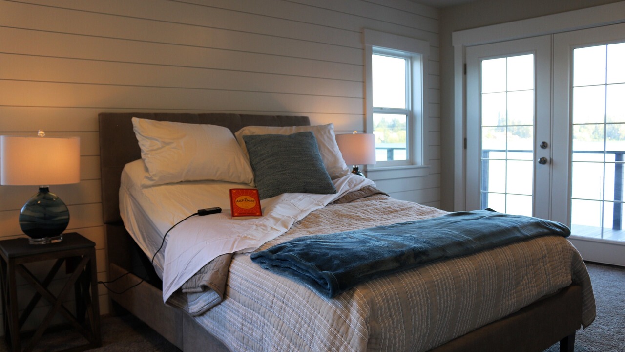 Photo of Bedroom in Silver Lake