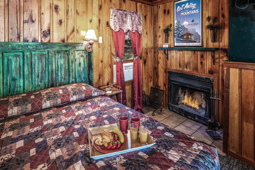Photo of Livingroom in Ruidoso