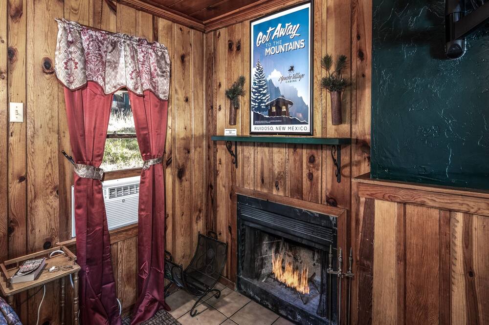 Photo of Livingroom in Ruidoso