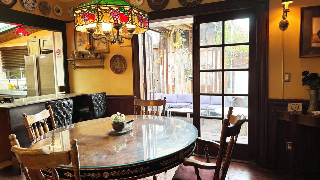 Photo of Livingroom in East Hollywood