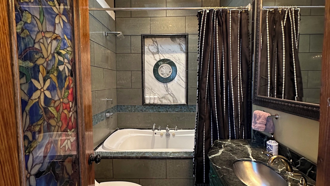 Photo of Bathroom in East Hollywood