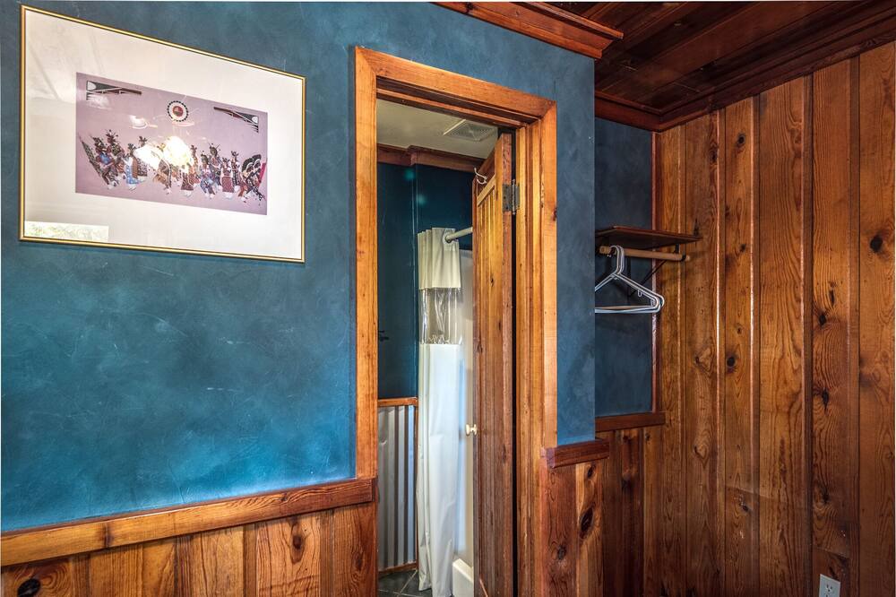 Photo of Bathroom in Ruidoso