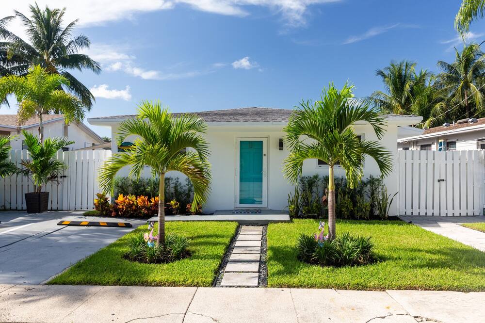 Photo of Outdoor in Melaleuca Gardens