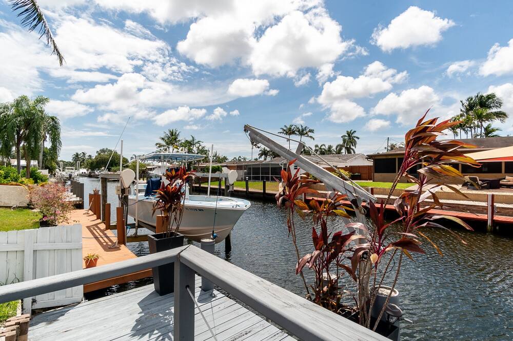 Photo of Outdoor in Melaleuca Gardens