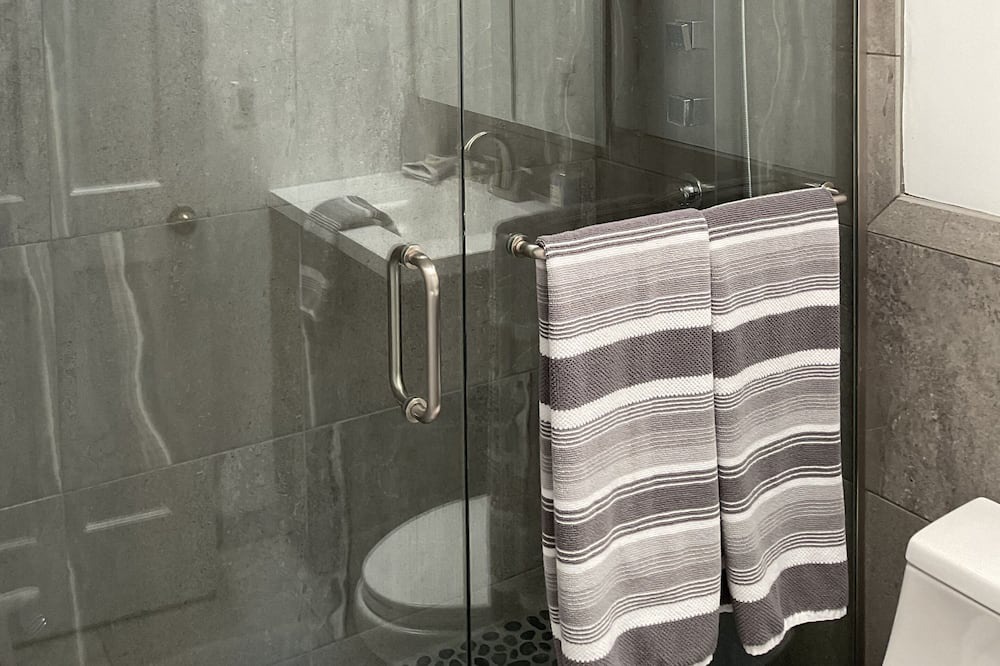 Photo of Bathroom in Nambe Pueblo