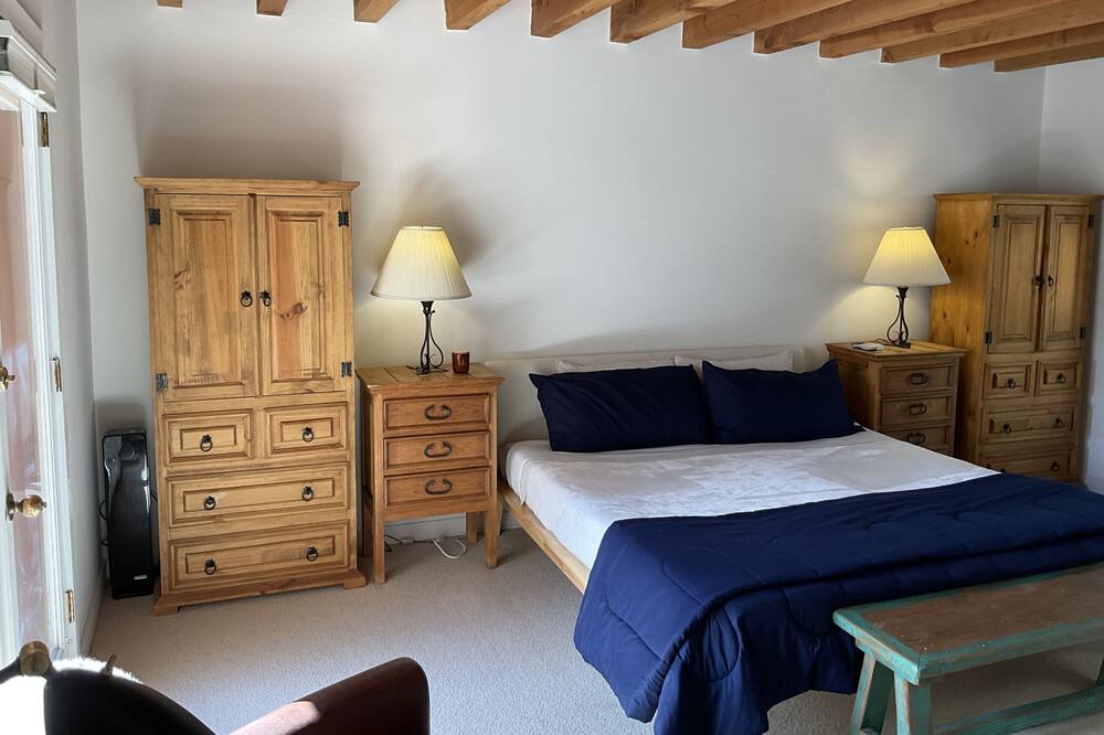Photo of Bedroom in Nambe Pueblo