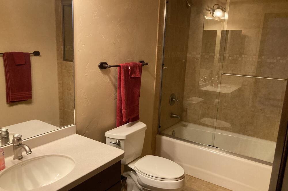 Photo of Bathroom in Marvel