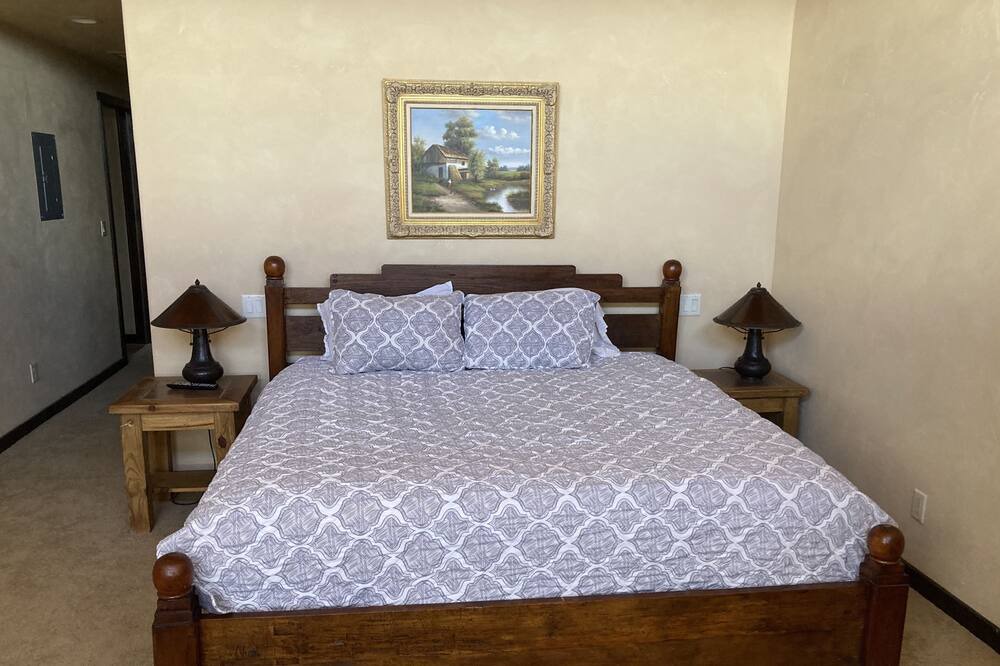 Photo of Bedroom in Marvel
