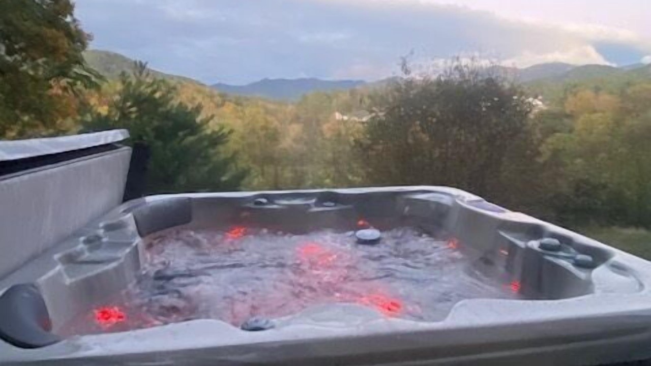 Photo of Outdoor in Weaverville