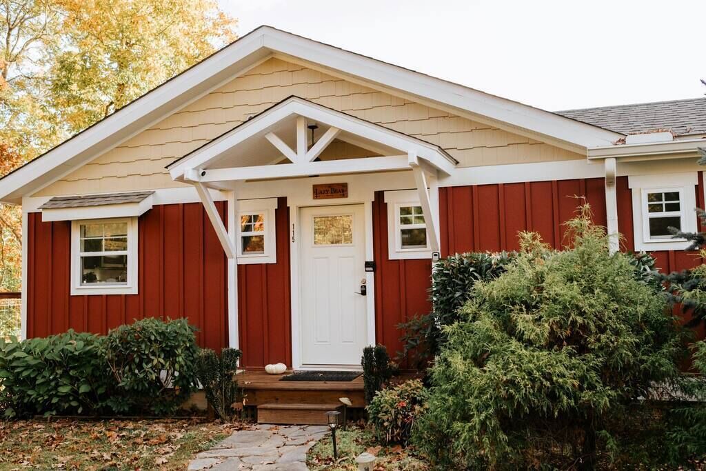 Photo of Outdoor in Weaverville