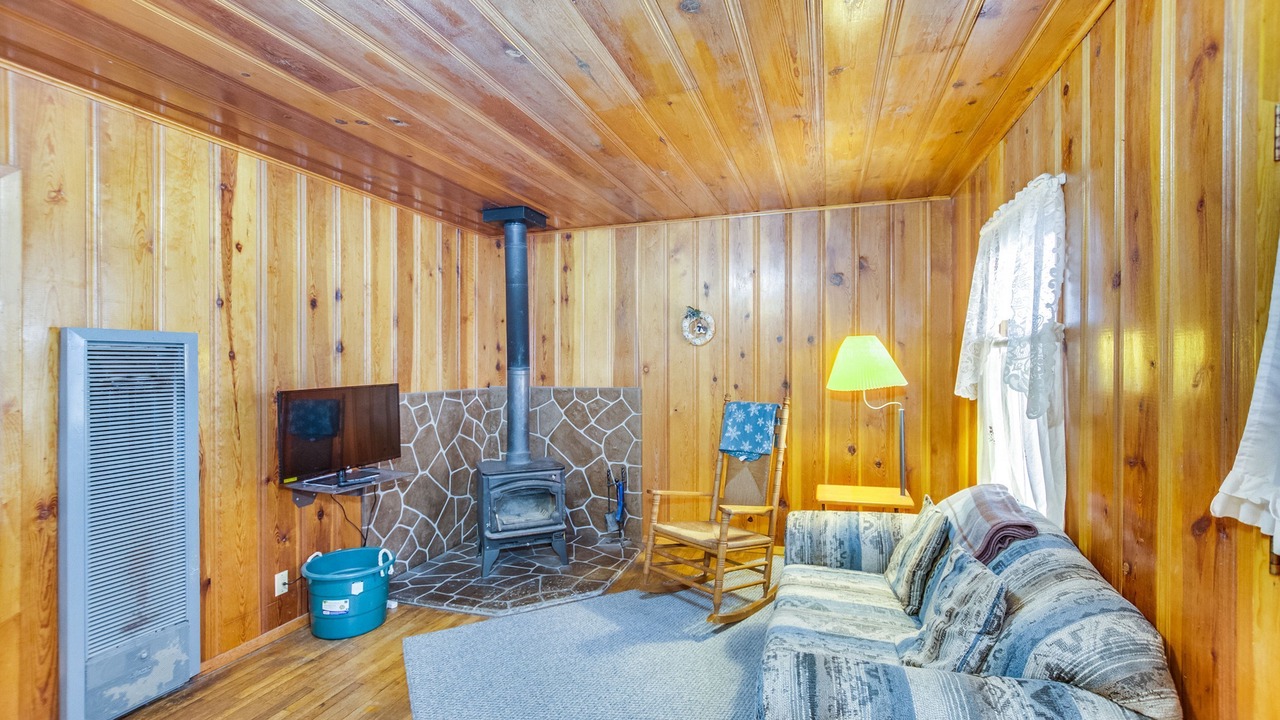 Photo of Livingroom in Cloudcroft