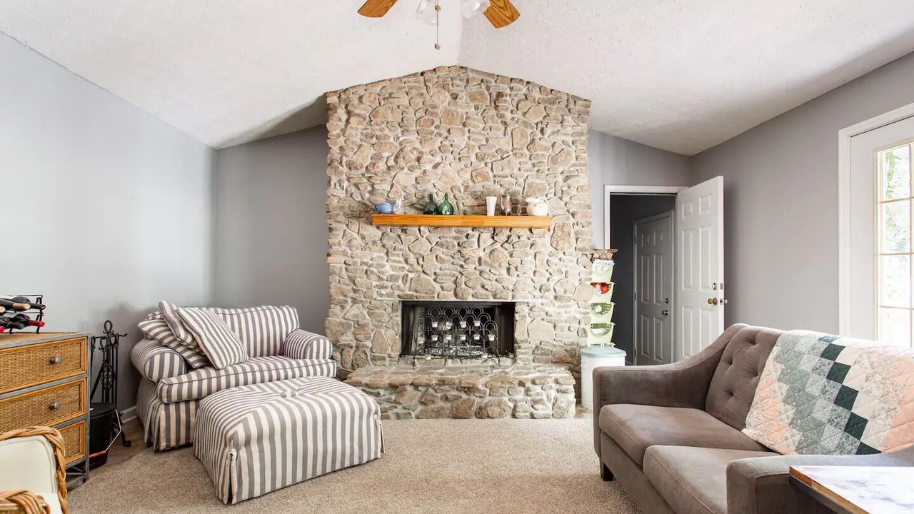 Photo of Livingroom in Whites Creek