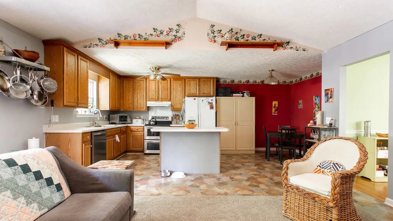 Photo of Livingroom in Whites Creek