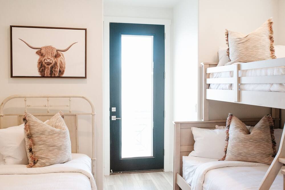 Photo of Bedroom in Washington Fields