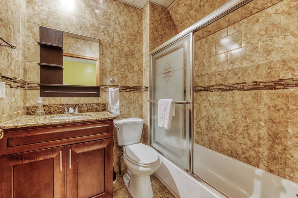 Photo of Bathroom in Midtown Village