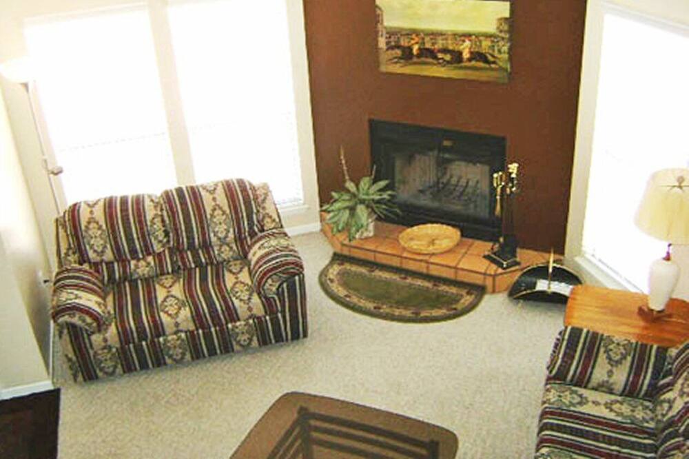 Photo of Bedroom in Ruidoso Downs