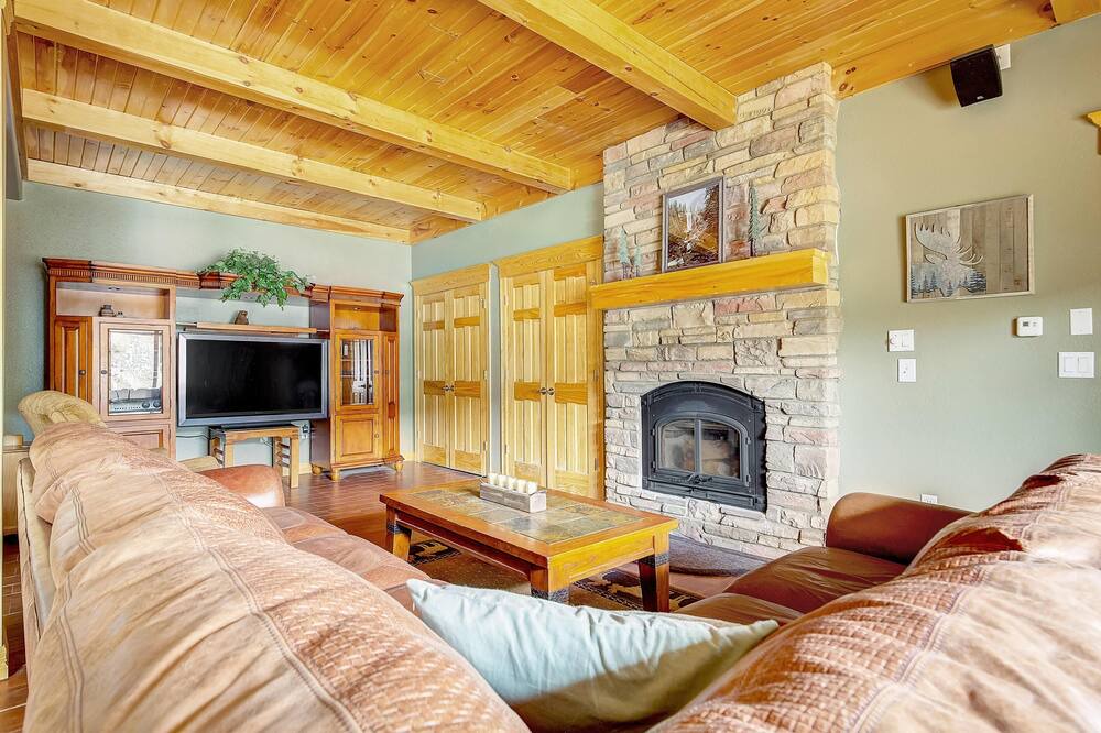 Photo of Livingroom in Morrison