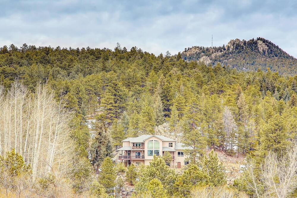 Photo of Outdoor in Morrison