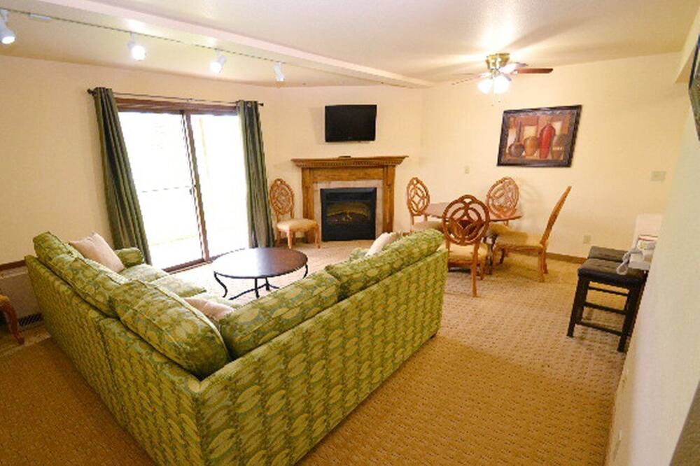 Photo of Livingroom in Mishicot