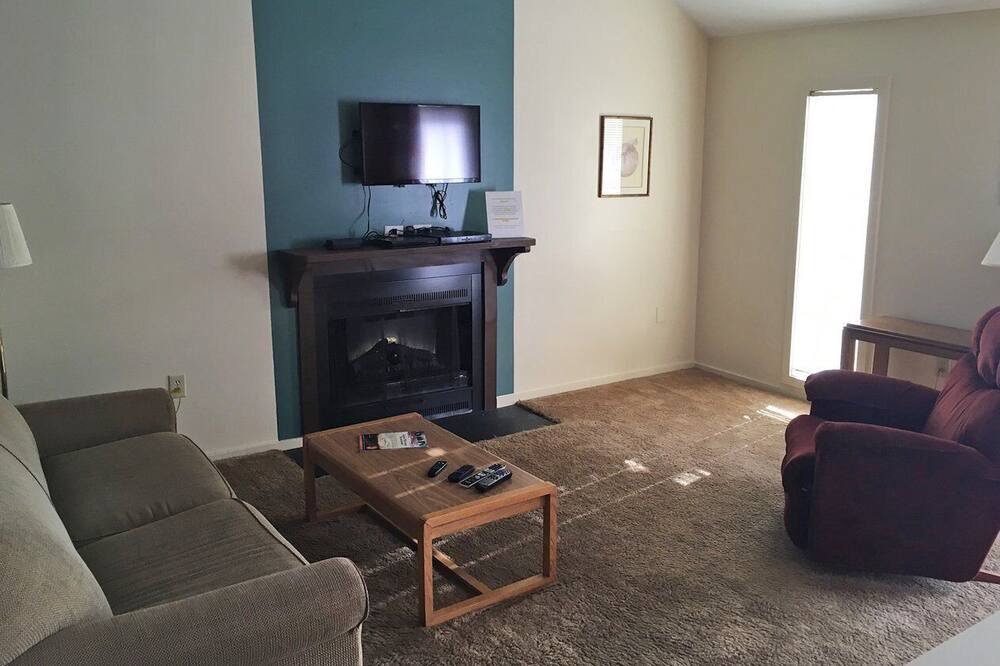 Photo of Livingroom in Basye