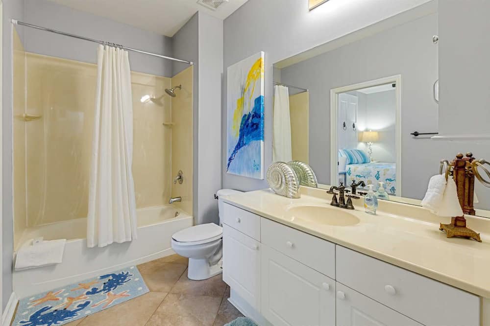 Photo of Bathroom in Frangista Beach