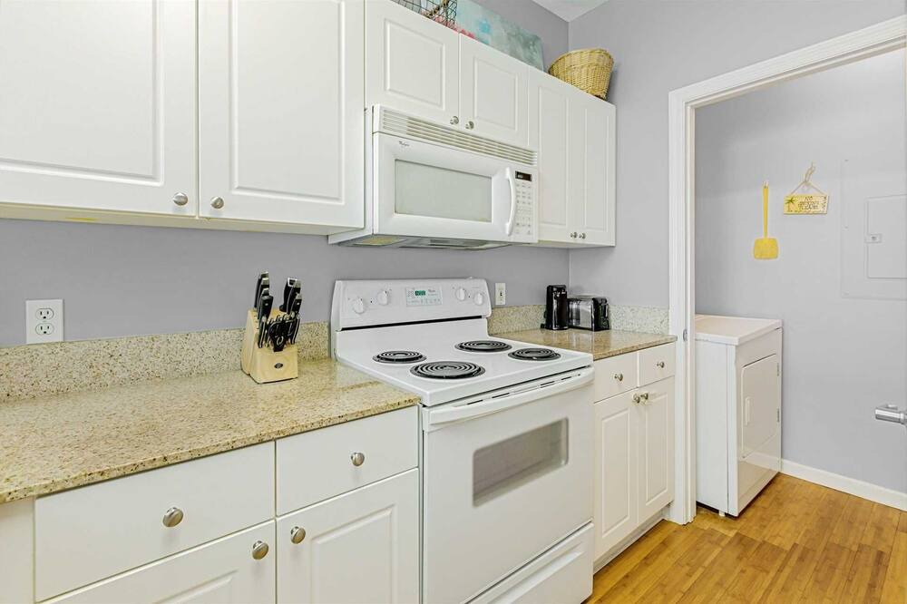 Photo of Kitchen in Frangista Beach
