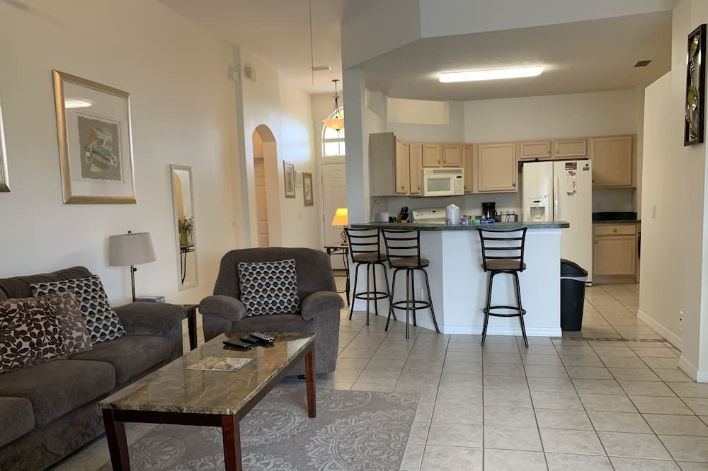 Photo of Livingroom in Calabay Parc