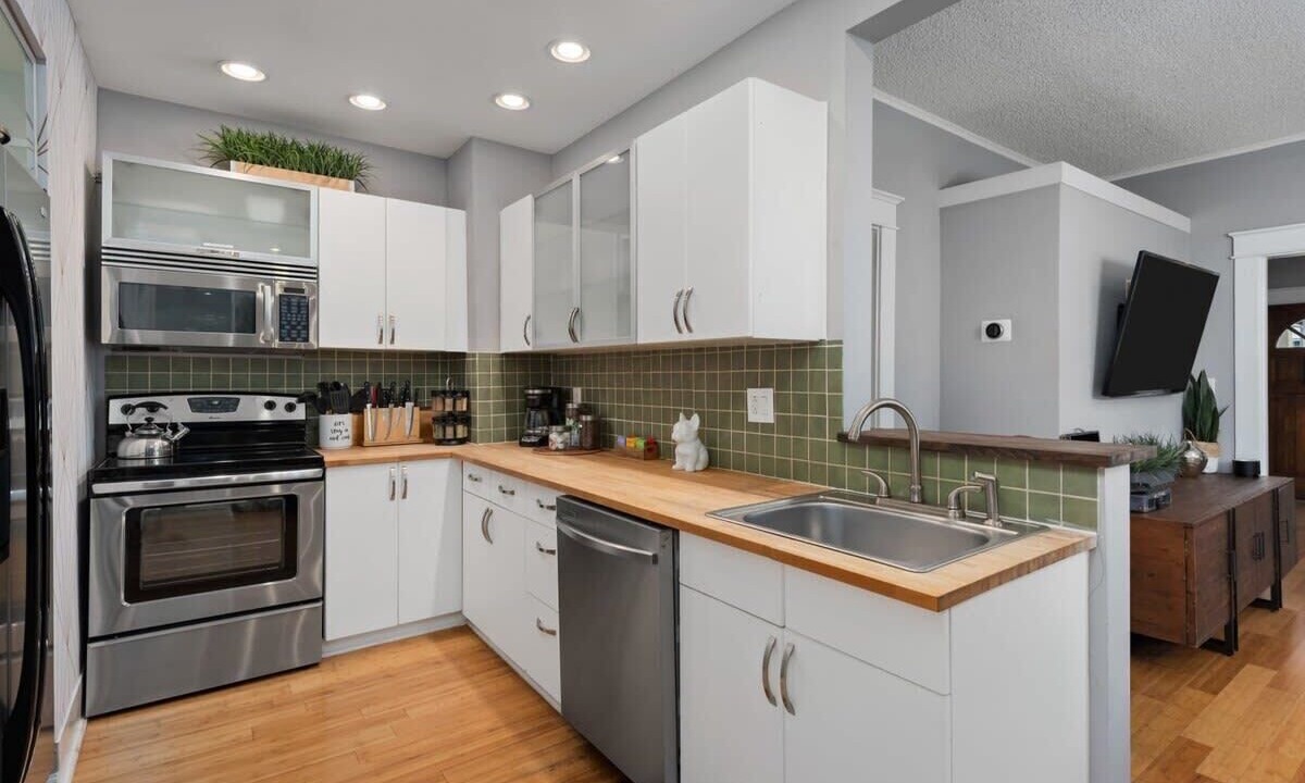 Photo of Kitchen in Shelby Hills