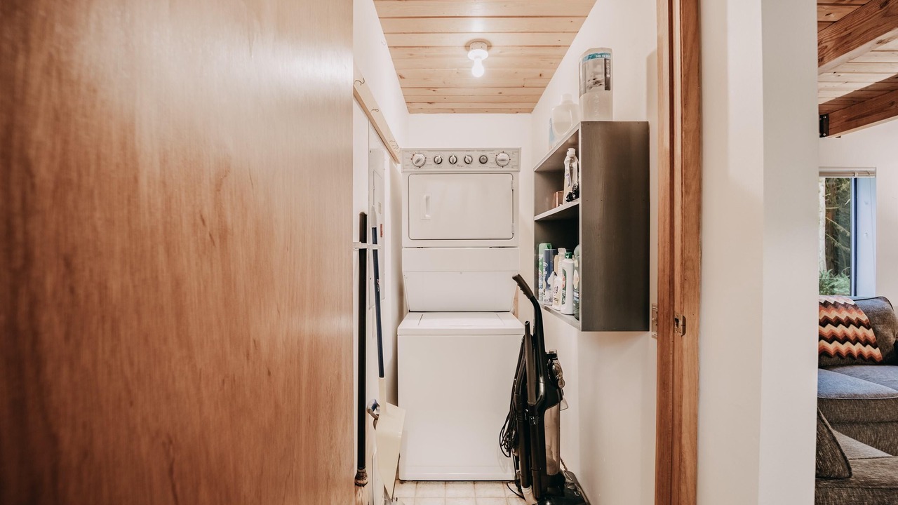 Photo of Livingroom in Maple Falls