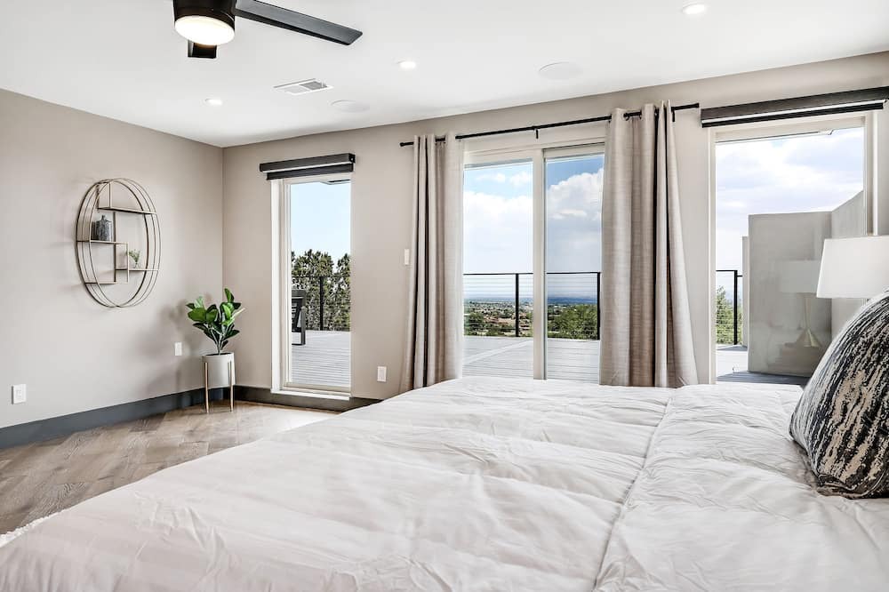 Photo of Bedroom in Sandia Heights North