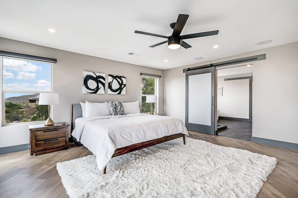 Photo of Bedroom in Sandia Heights North