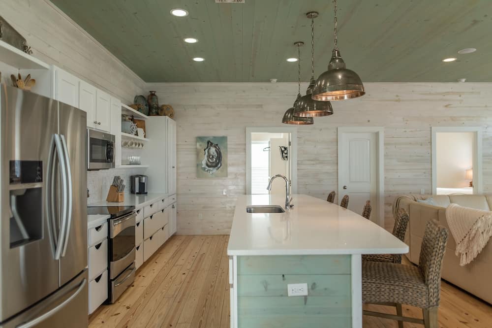Photo of Kitchen in Sand Point