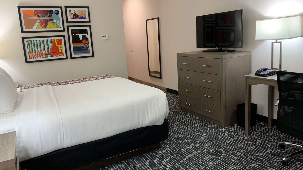 Photo of Bedroom in Red Oak