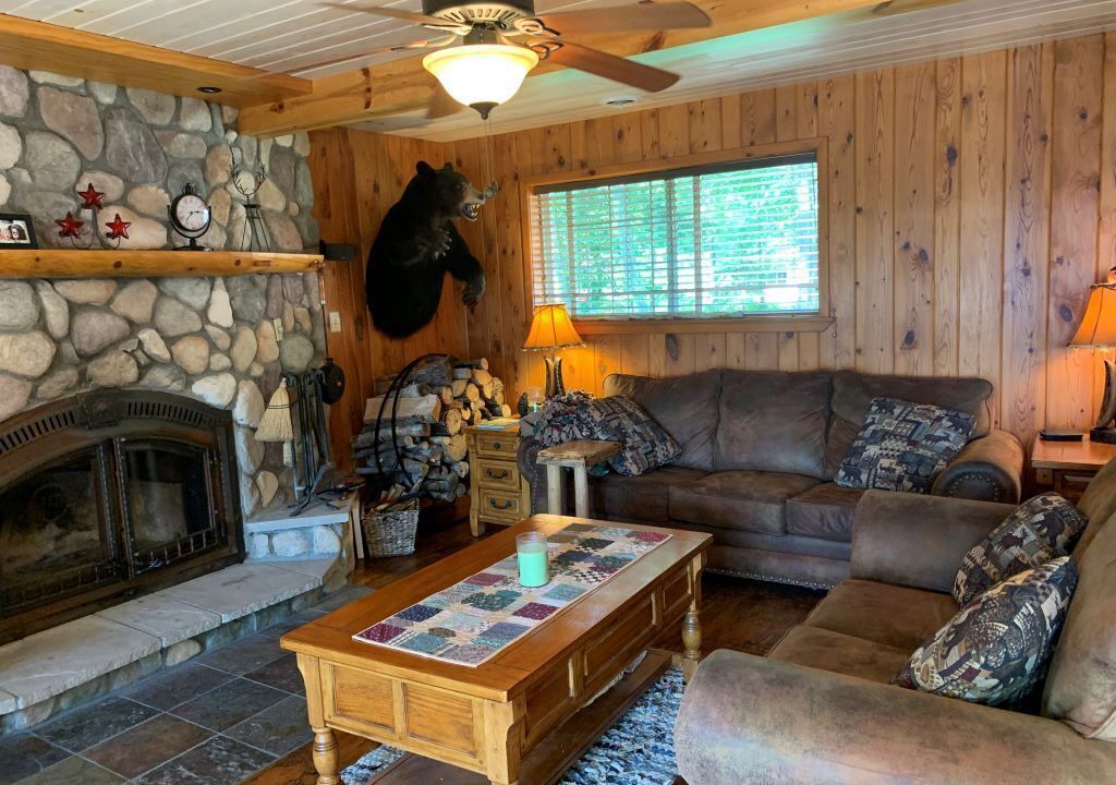 Photo of Livingroom in Wetmore