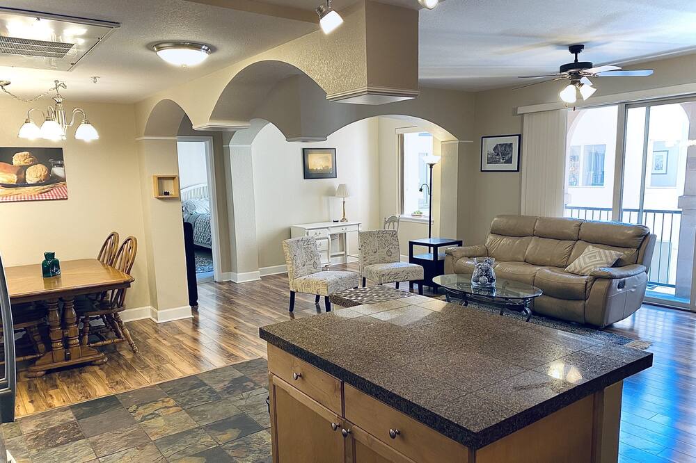 Photo of Livingroom in Frasier Meadows