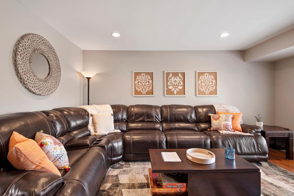 Photo of Livingroom in Coyote Gulch