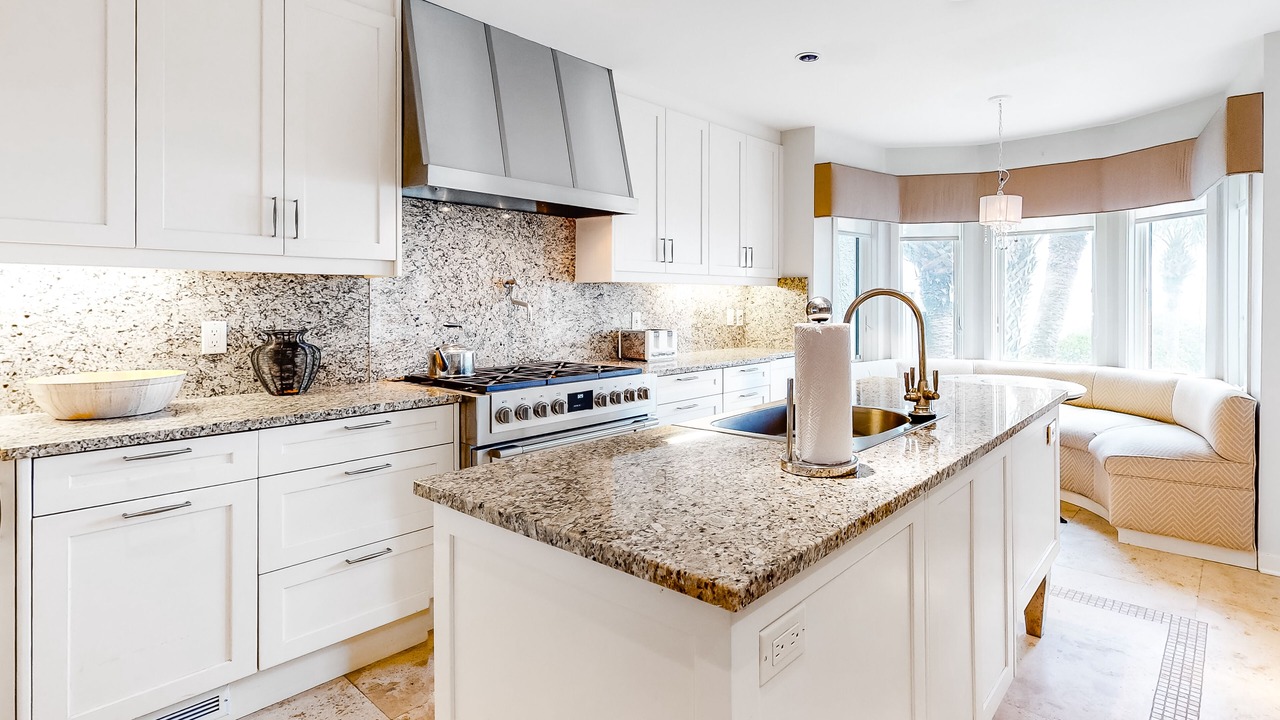 Photo of Kitchen in Beach Lagoon