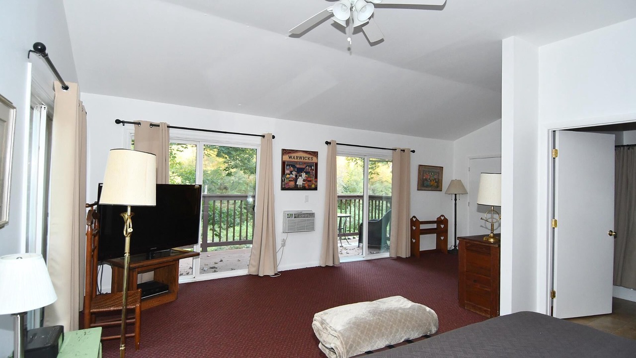 Photo of Others in Great Cacapon