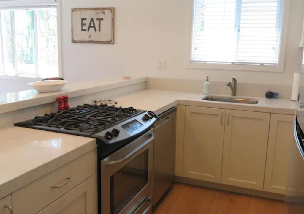 Photo of Kitchen in Ocean Beach